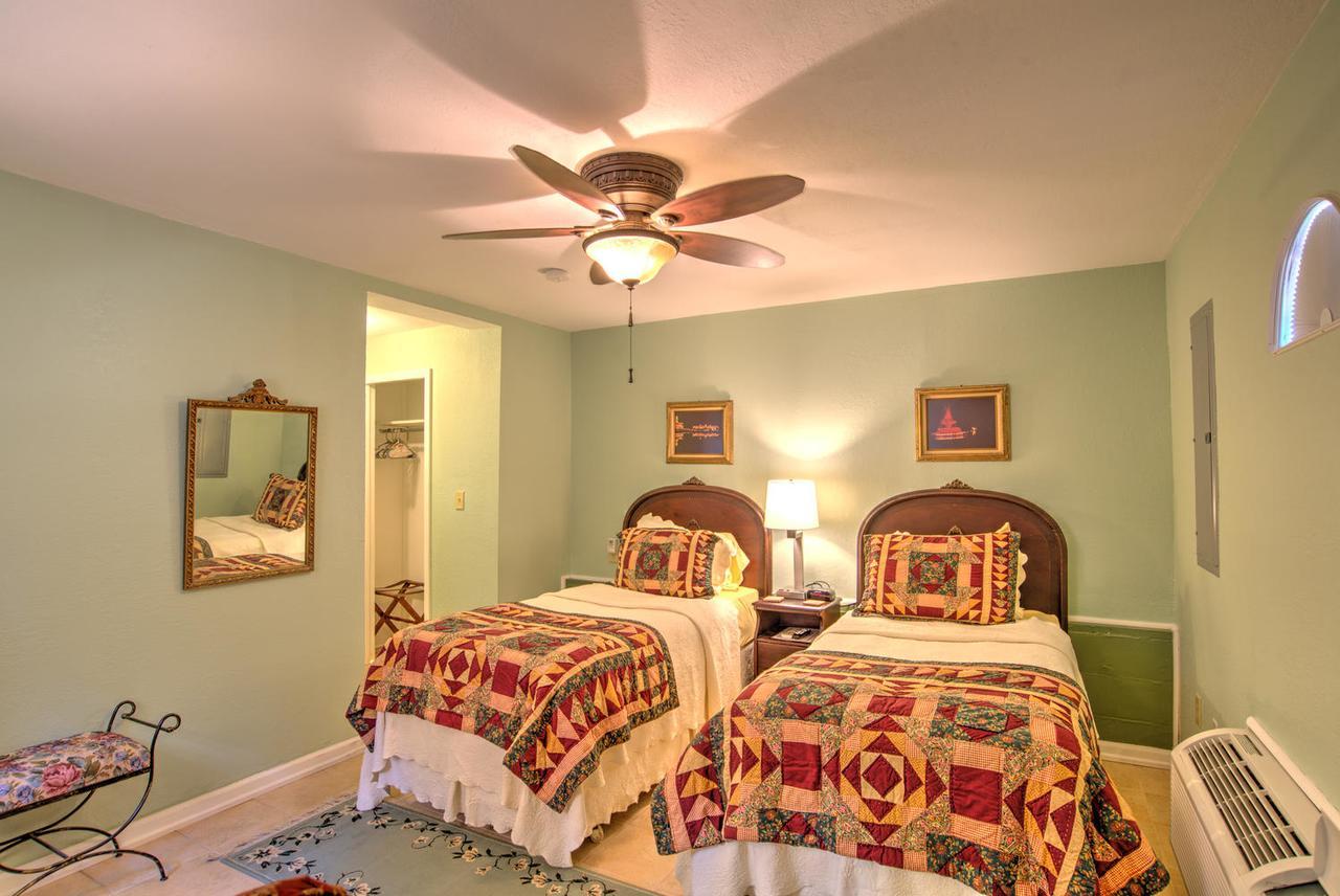 Aberdeen Bed & Breakfast 3*